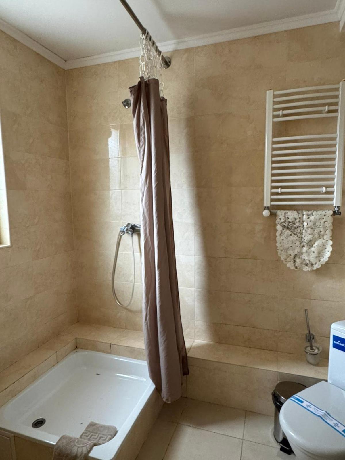 Arizona Hotel Użhorod Zewnętrze zdjęcie