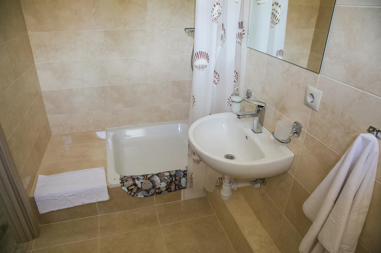 Arizona Hotel Użhorod Zewnętrze zdjęcie